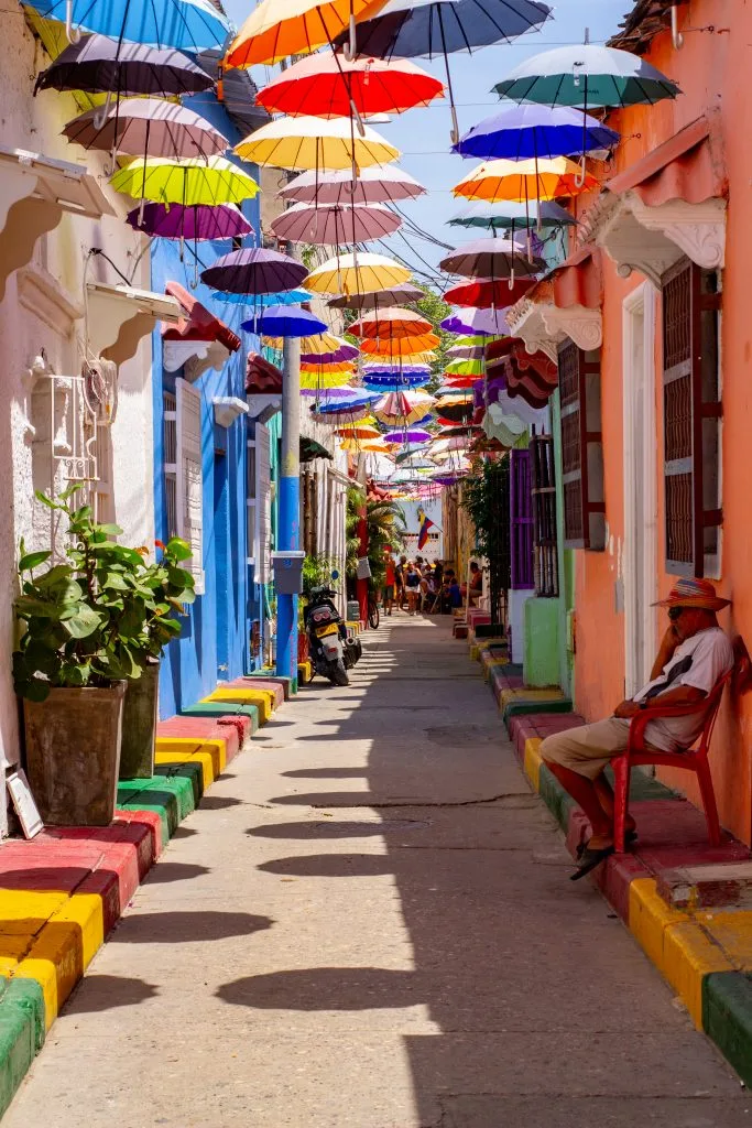Callejón Angosto