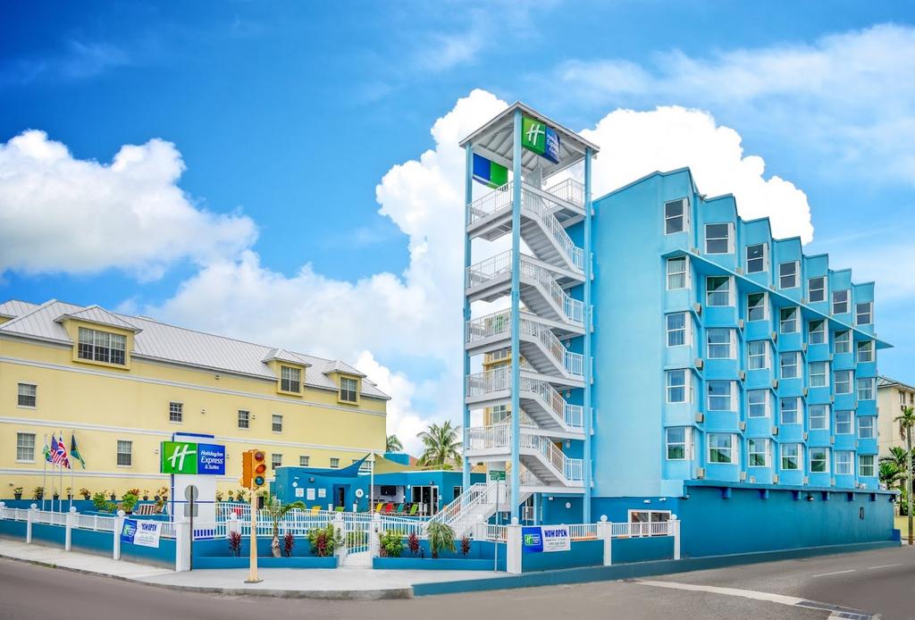 Holiday Inn Express & Suites Nassau