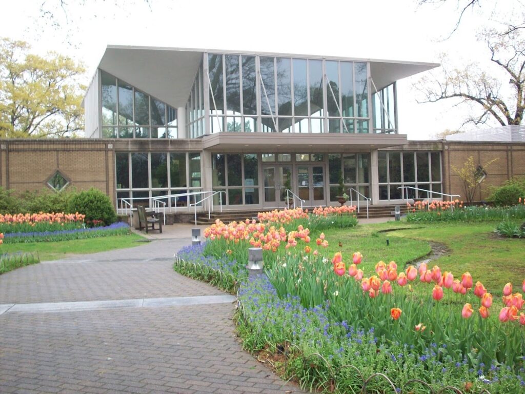 Memphis Botanic Garden, Memphis