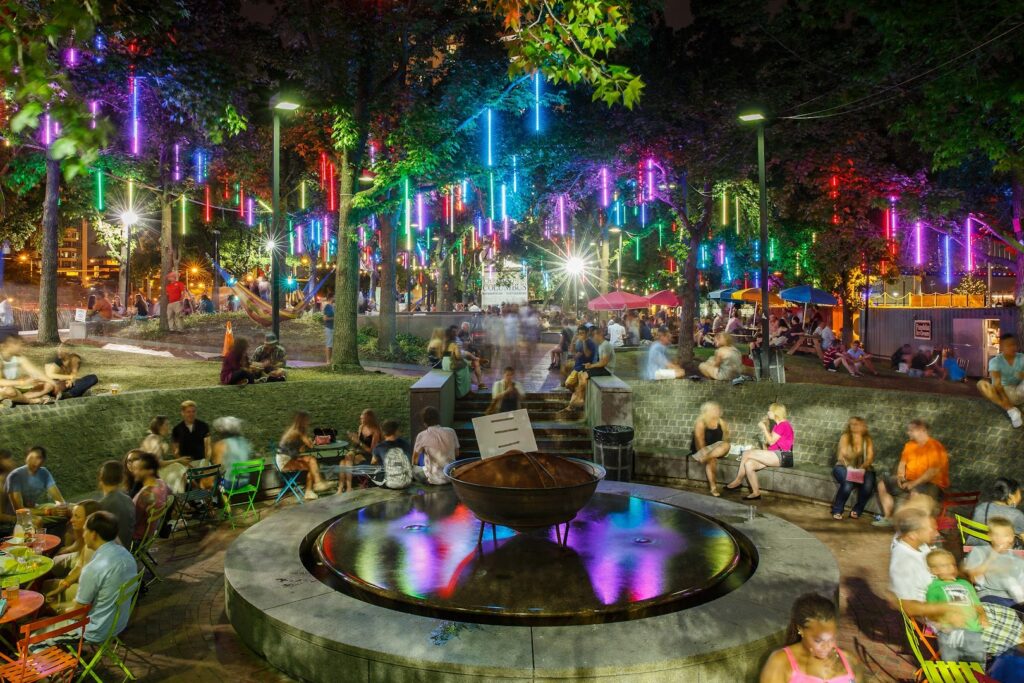 Spruce Street Harbor Park, Philadelphia